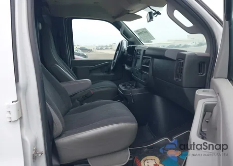 2019 GMC Savana 2500 Work Van из США, поврежденный, VIN 1GTW7AFG4K1316336